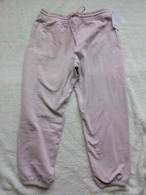 Brand New Athleta Women's Easy Fleece Jogger Size L